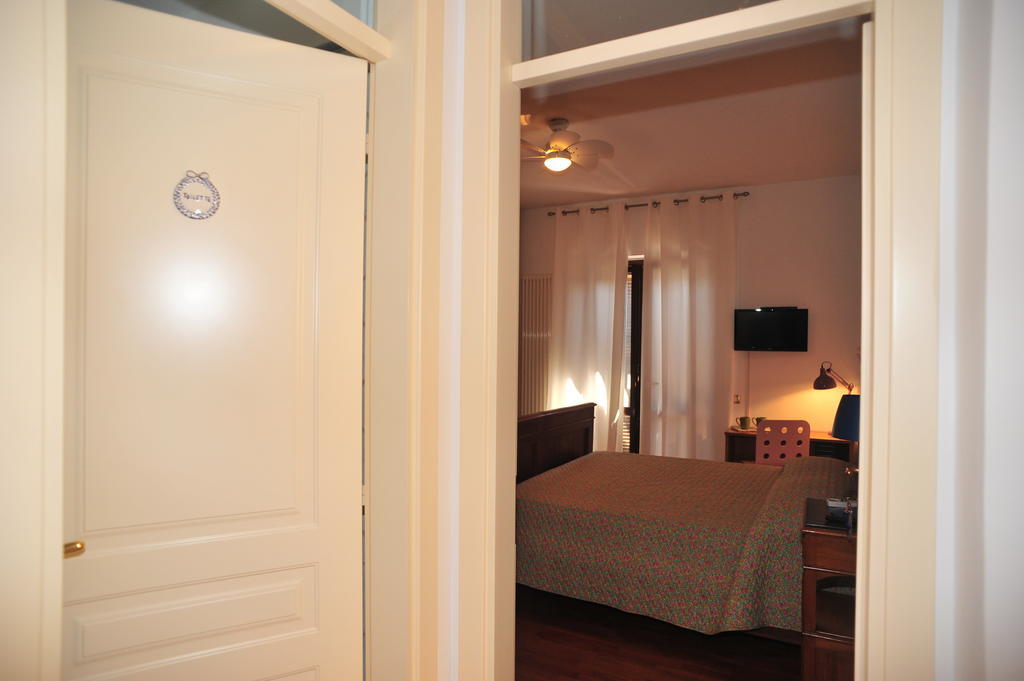 Belsit Bed&Breakfast Bed & Breakfast Porto San Giorgio Room photo